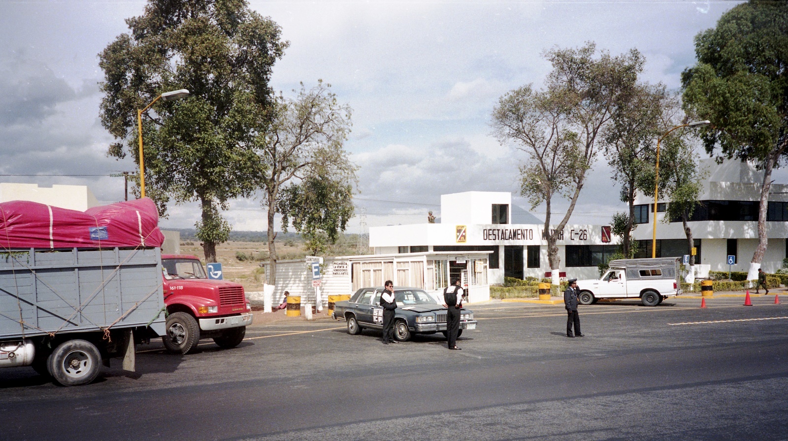 19961112 001   MC Oaxaca   Mexico Film 03 Fnr 030